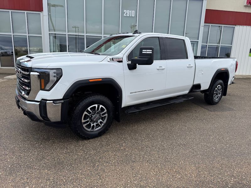 2024 GMC Sierra 3500HD SLE Crew Cab 4WD