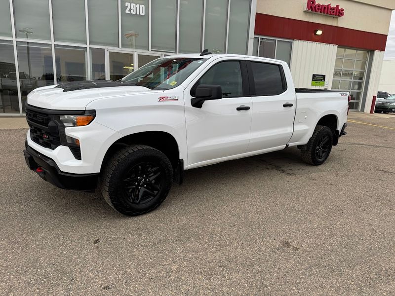 2025 Chevrolet Silverado 1500 Pickup Truck Four-Wheel Drive Automatic