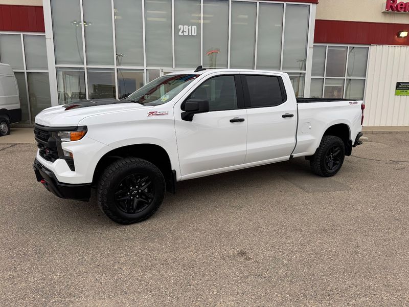 2025 Chevrolet Silverado 1500 Pickup Truck Four-Wheel Drive Automatic