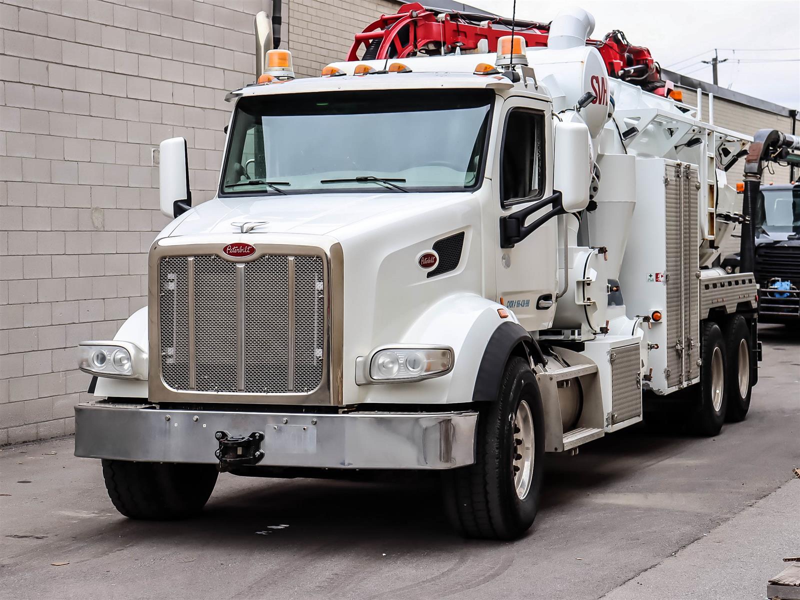 2018 Peterbilt 386