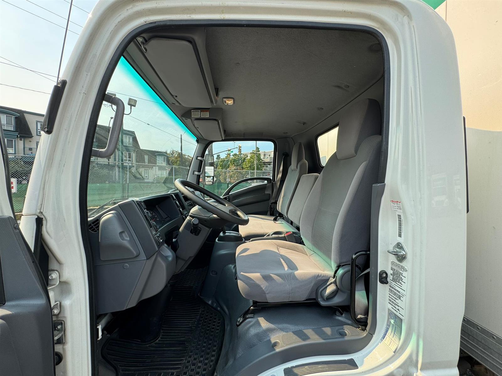 2018 Isuzu NPR HD - Thumbnail 14