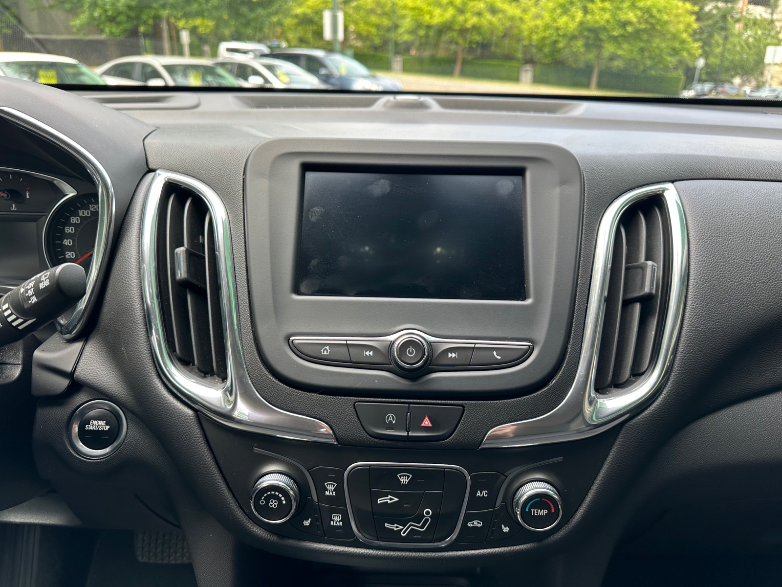 2023 Chevrolet Equinox LT - Thumbnail 12