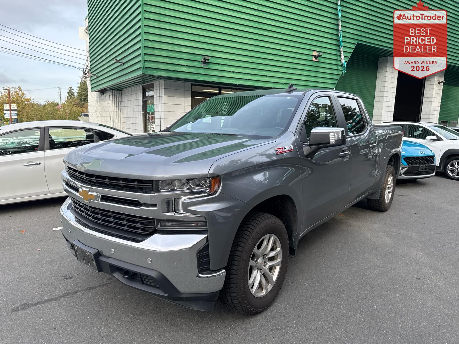 2022 Chevrolet Silverado 1500 LT Z71 - Main View