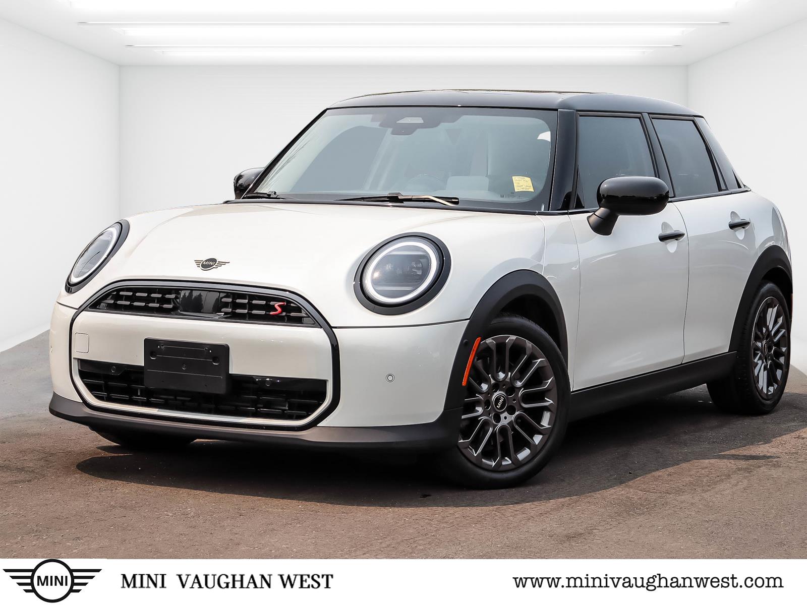 Nanuq White 2025 MINI Cooper Hatchback Automatic