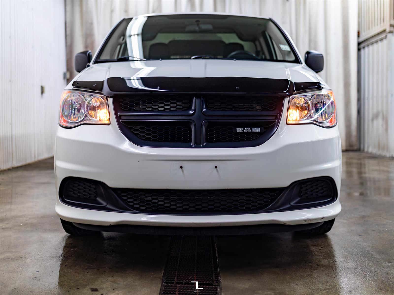 Dodge Ram Van
