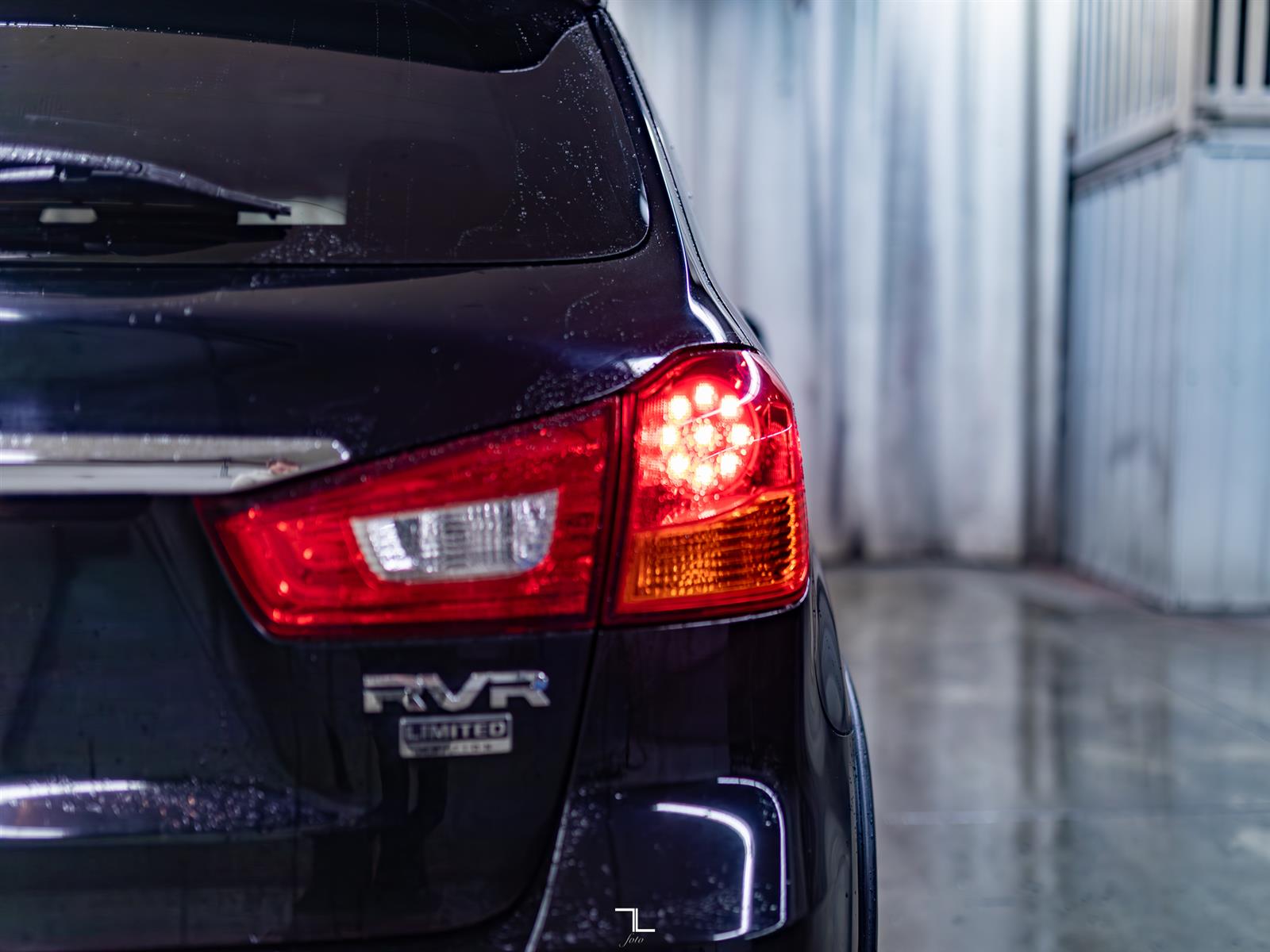 Mitsubishi RVR