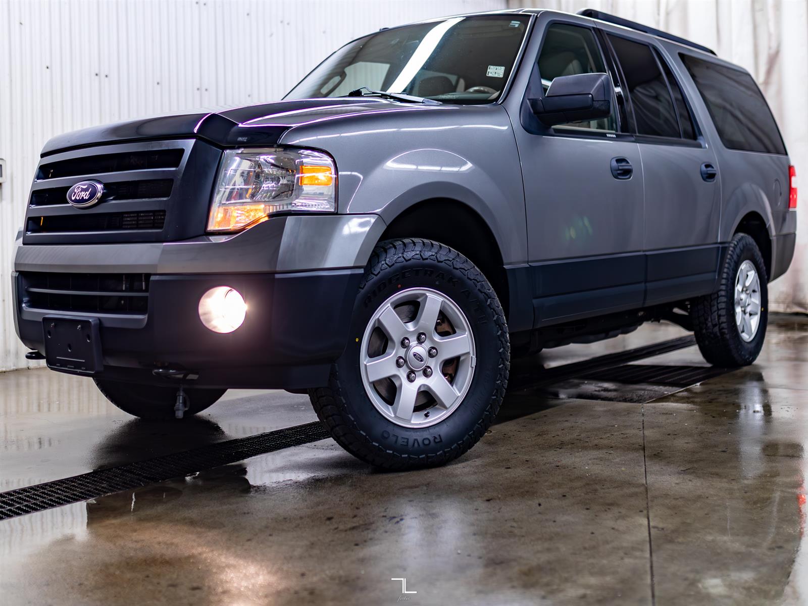 Ford Expedition MAX