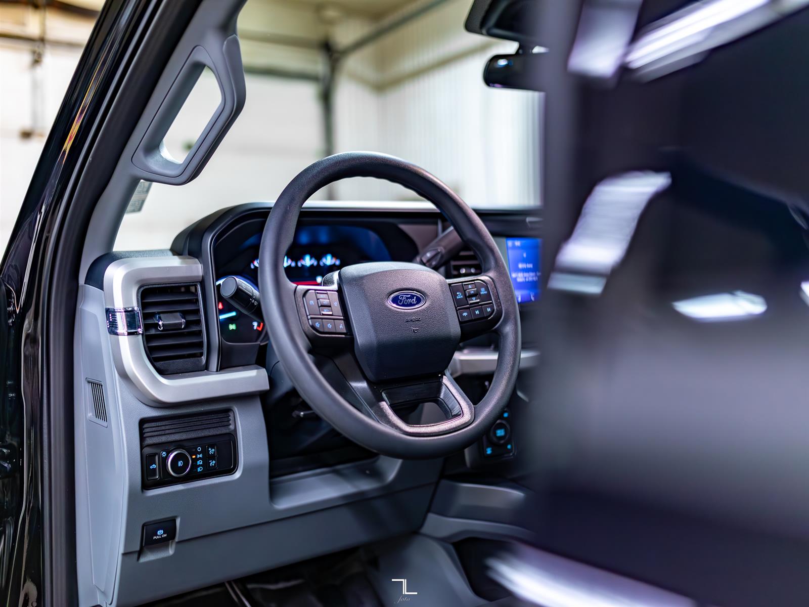 Ford F-350