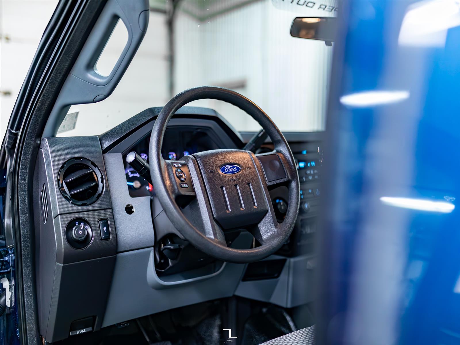 Ford F-250