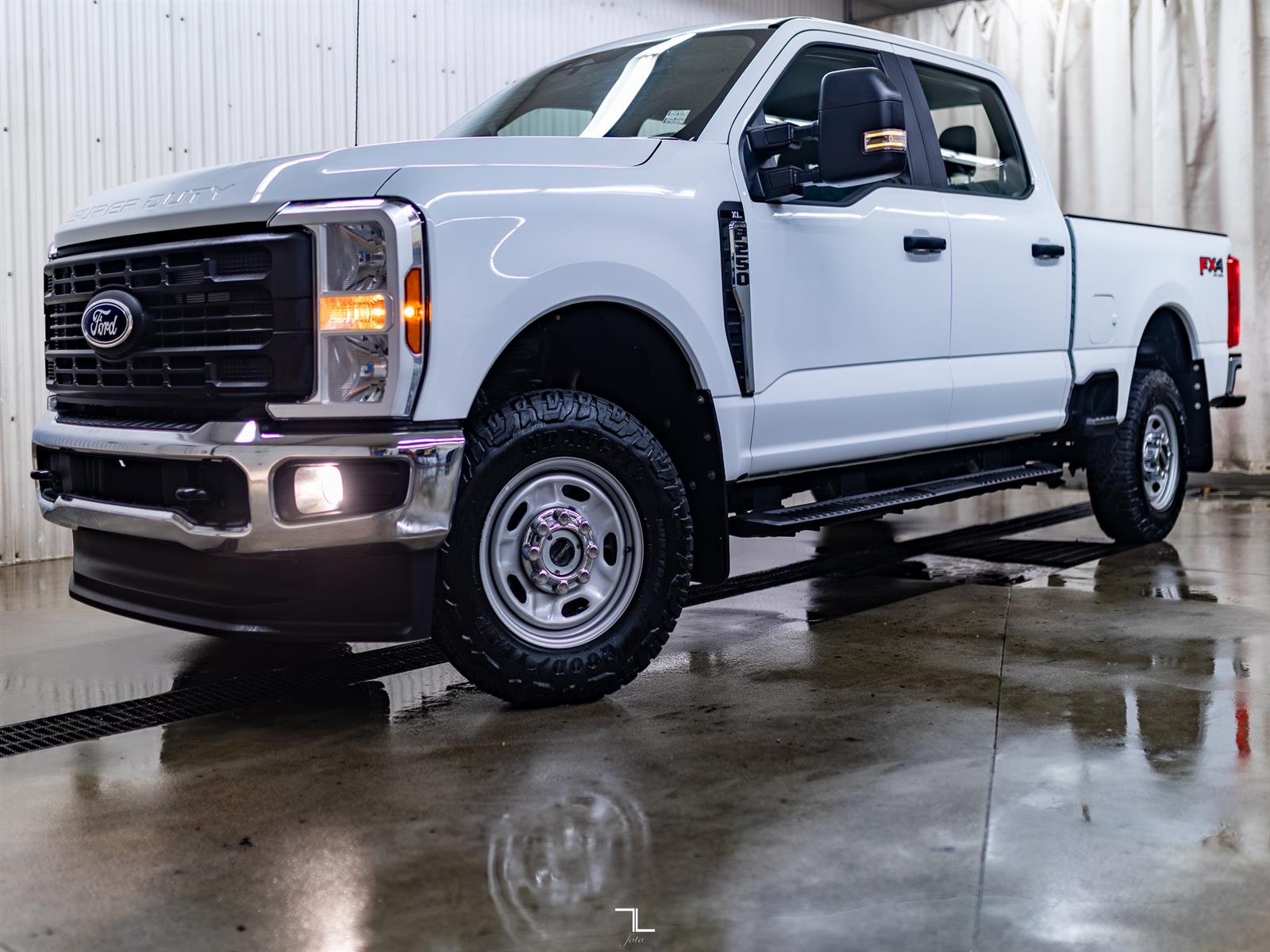 Ford F-250