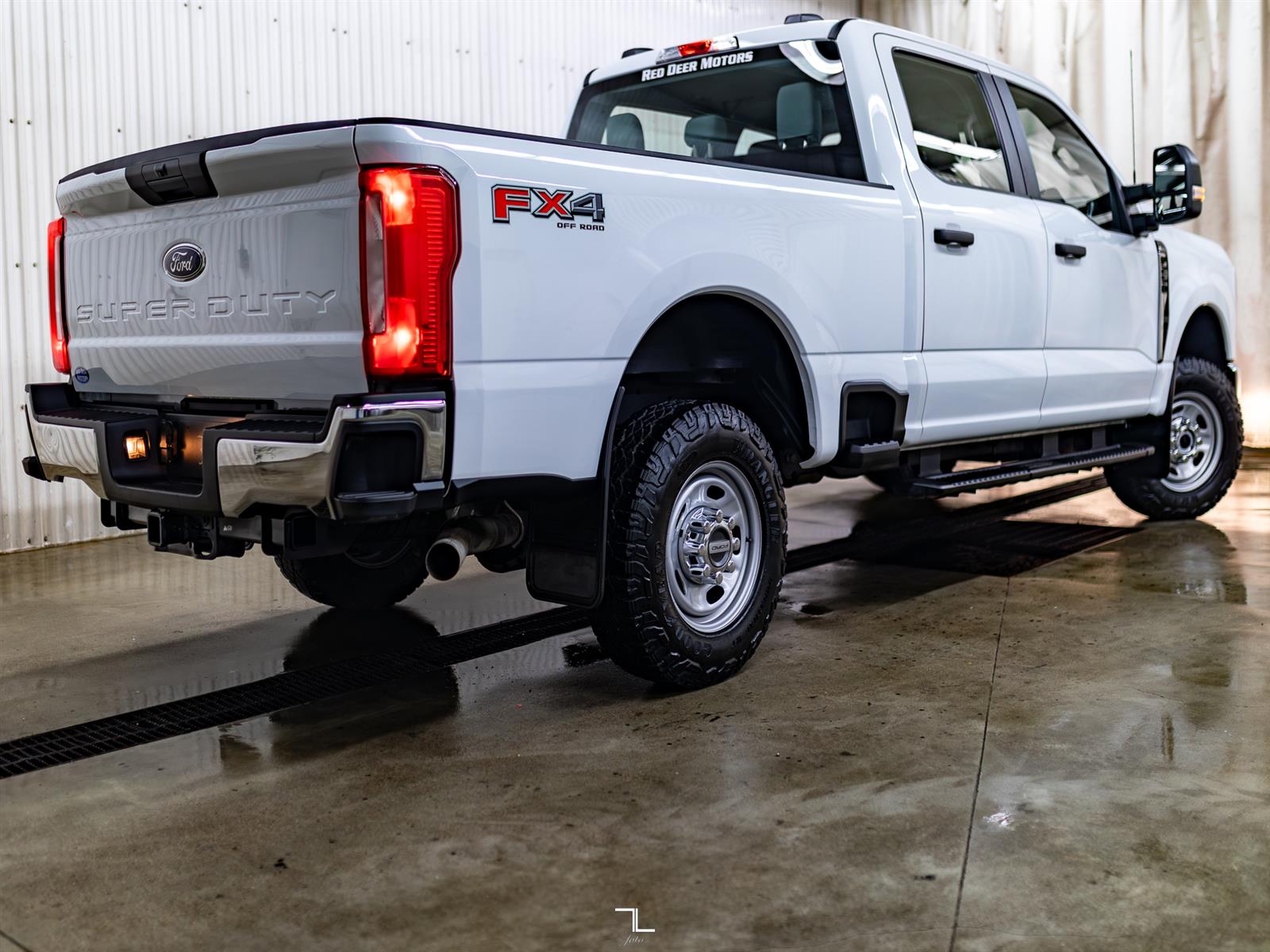 Ford F-250
