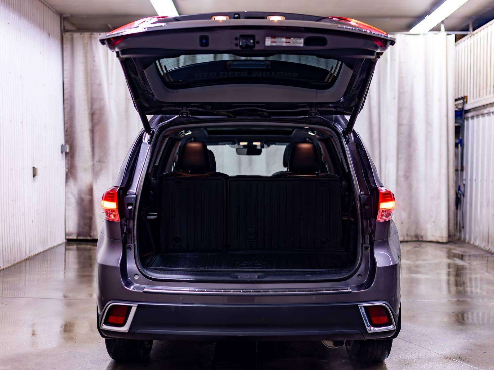 2019 Toyota Highlander AWD Limited Leather Roof Nav BCam - Thumbnail 10