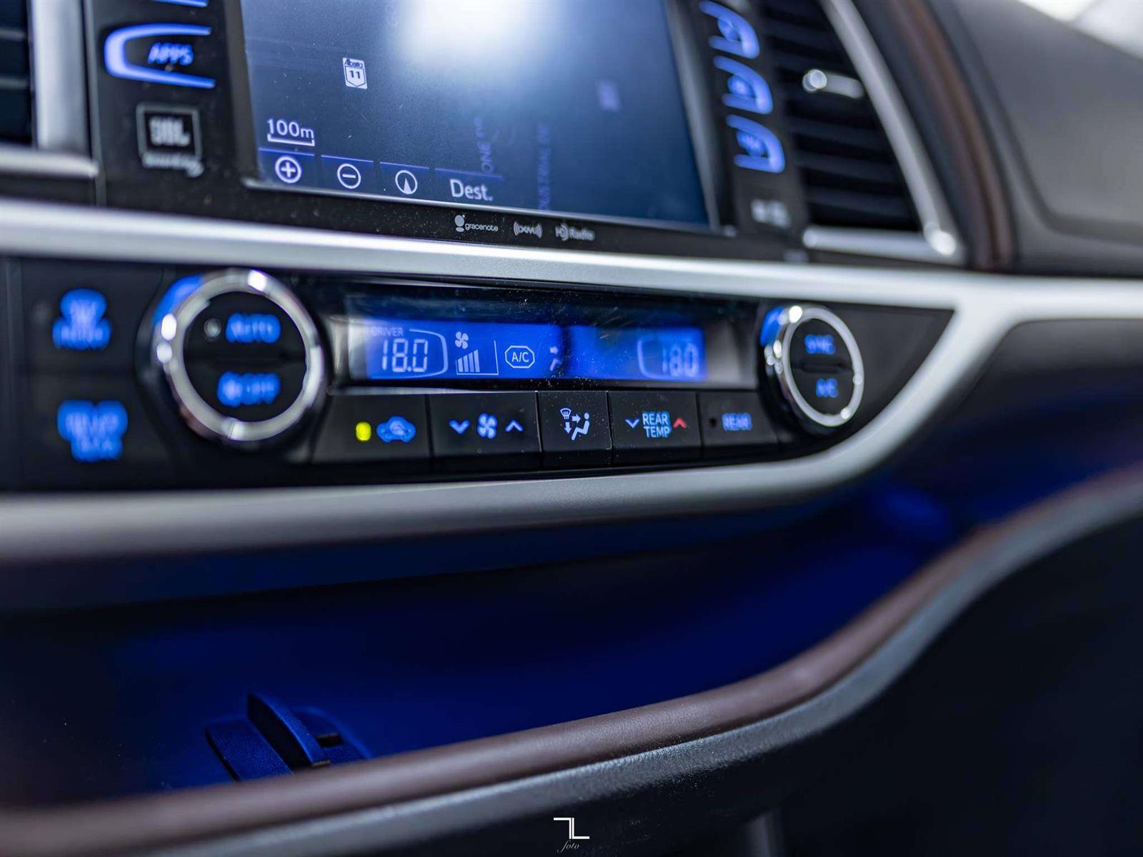 2019 Toyota Highlander AWD Limited Leather Roof Nav BCam - Thumbnail 18