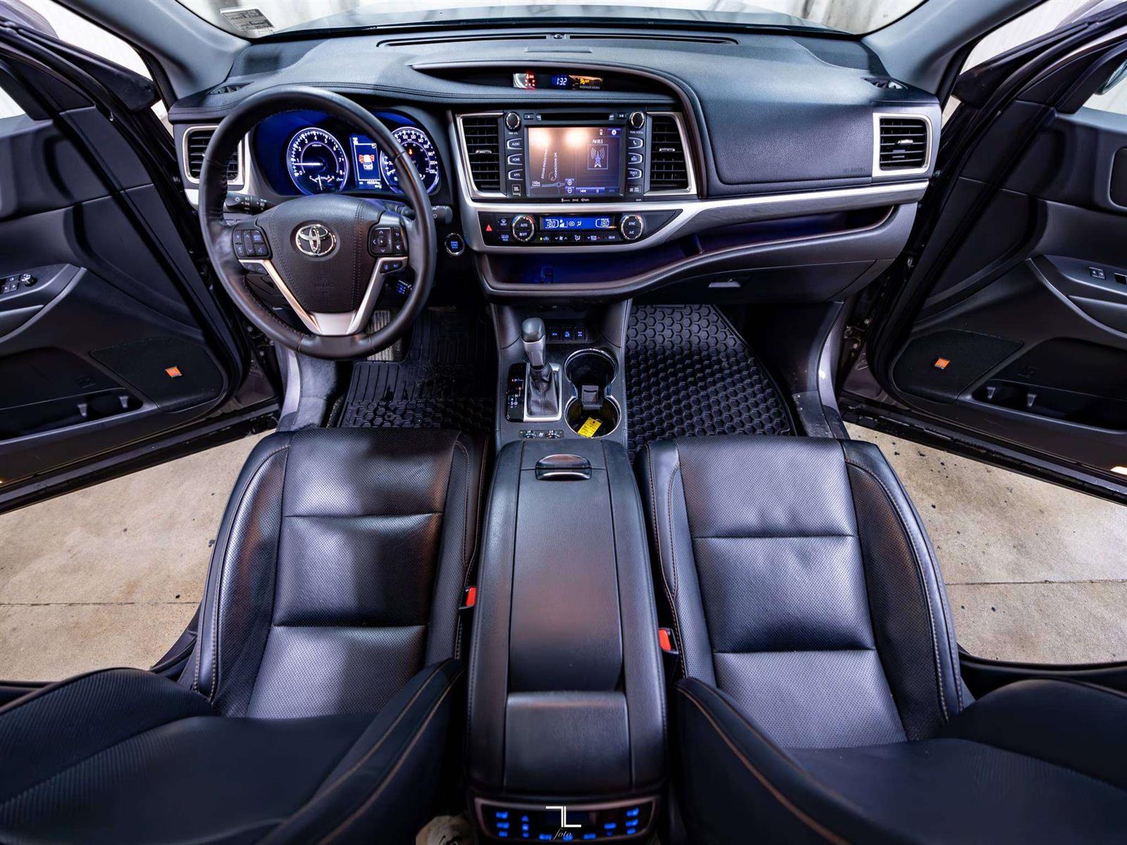 2019 Toyota Highlander AWD Limited Leather Roof Nav BCam - Thumbnail 25