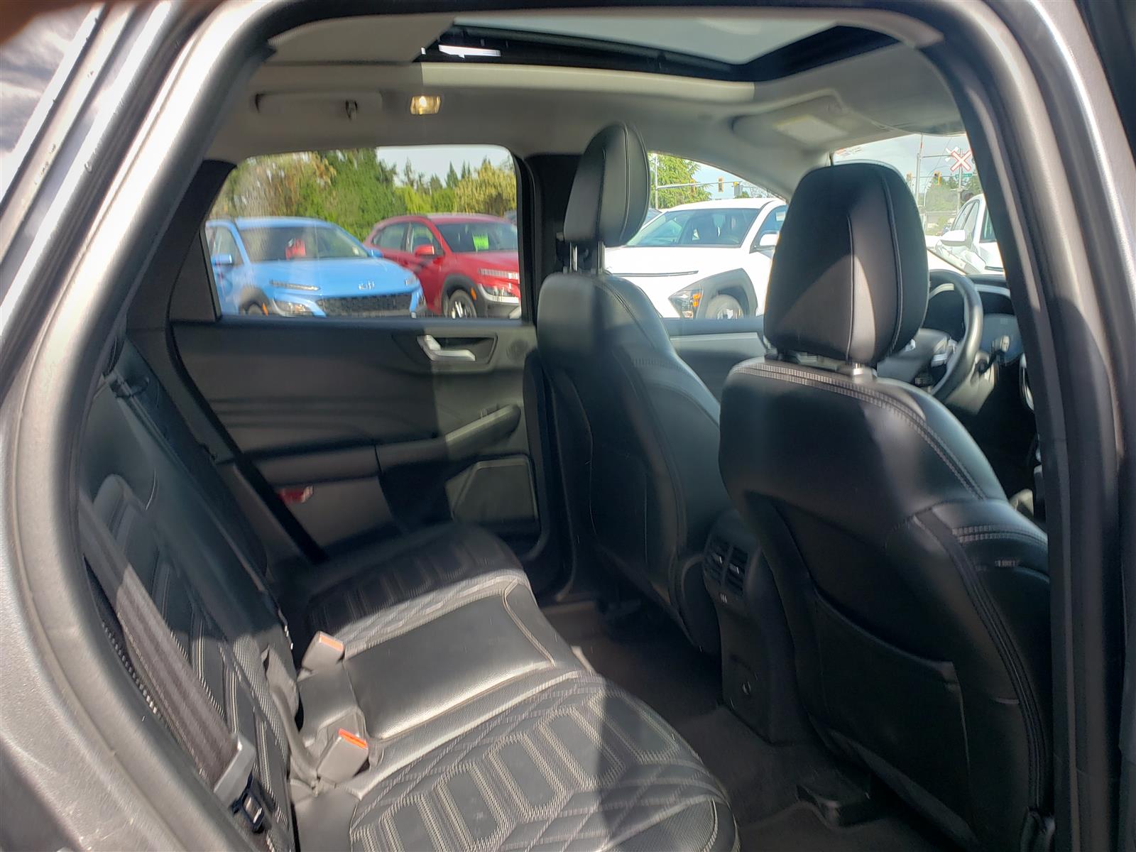 2023 Ford Escape Hybrid - Thumbnail 17