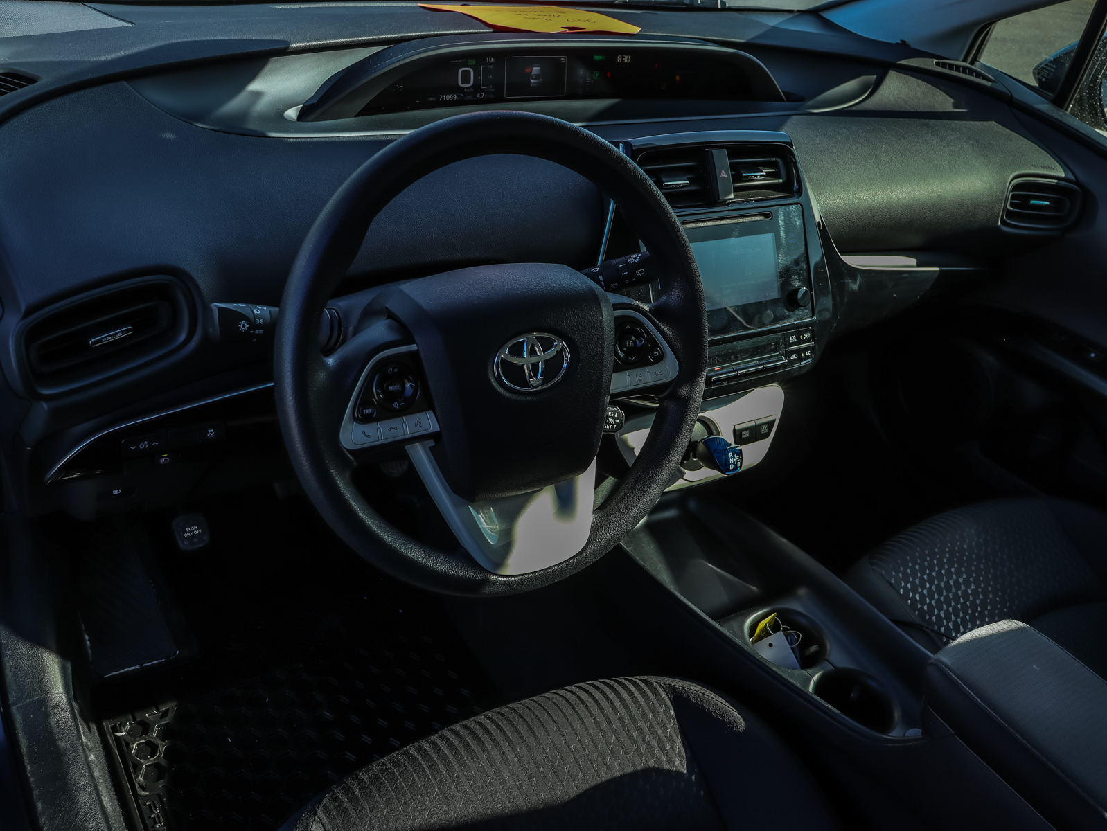 2017 Toyota Prius8