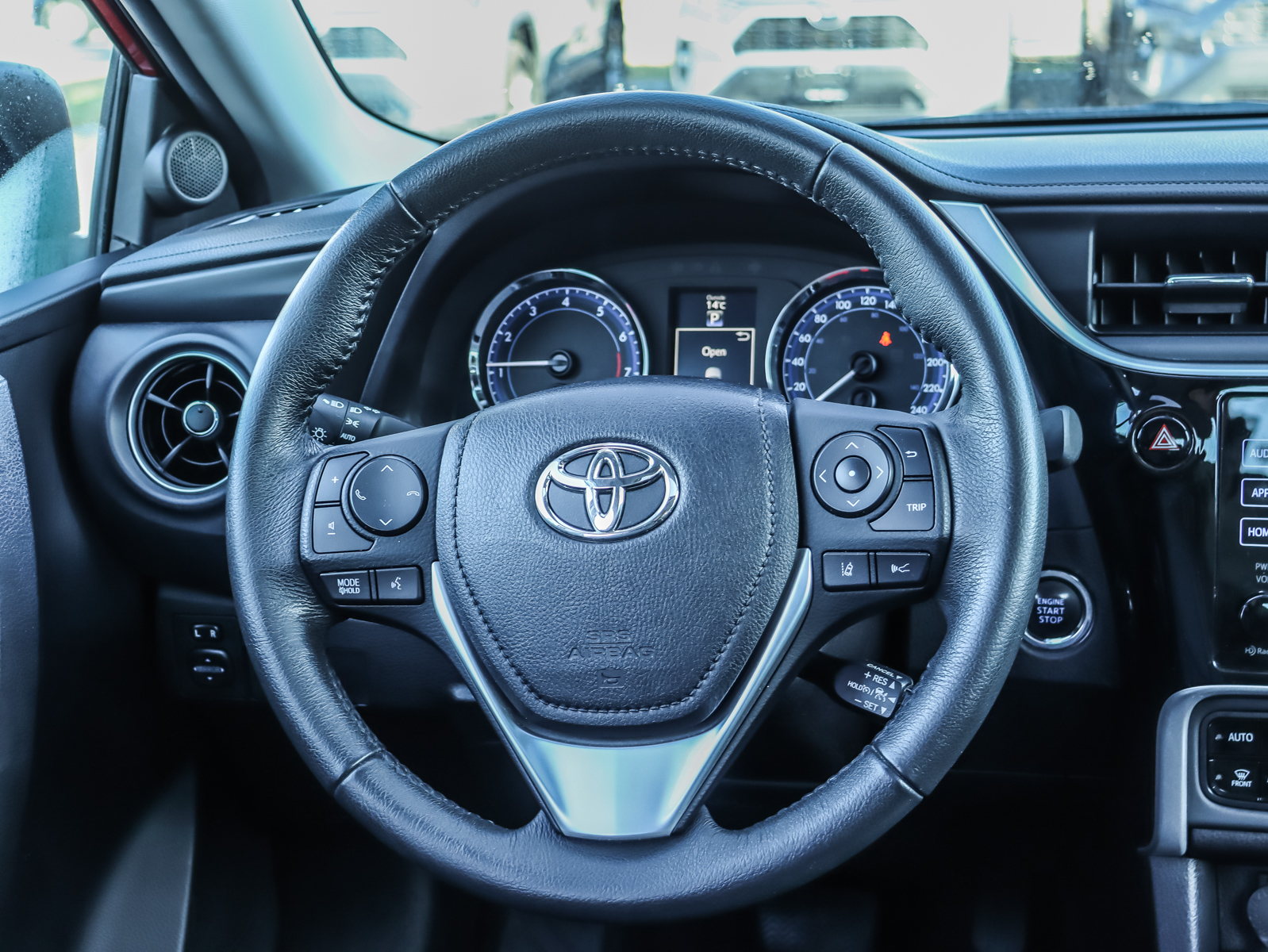2018 Toyota Corolla11