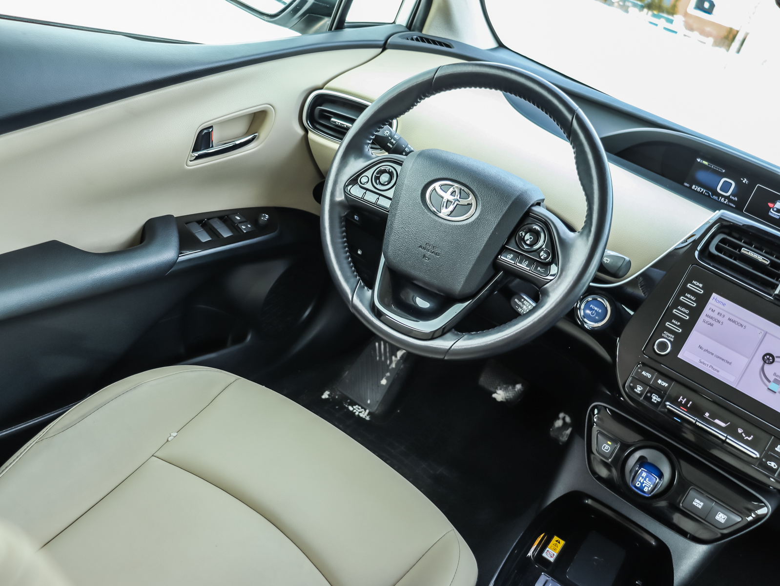 2022 Toyota Prius11