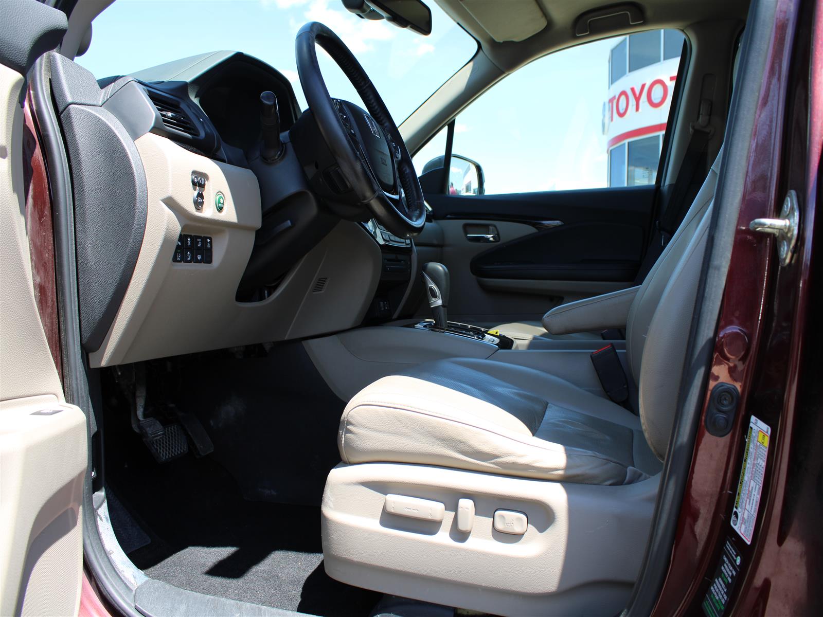 2017 Honda Ridgeline9