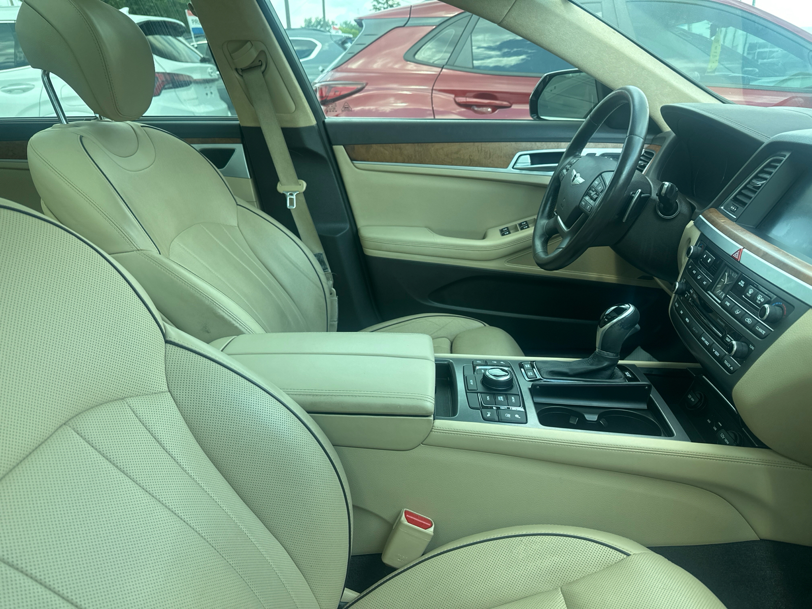 Hyundai Genesis