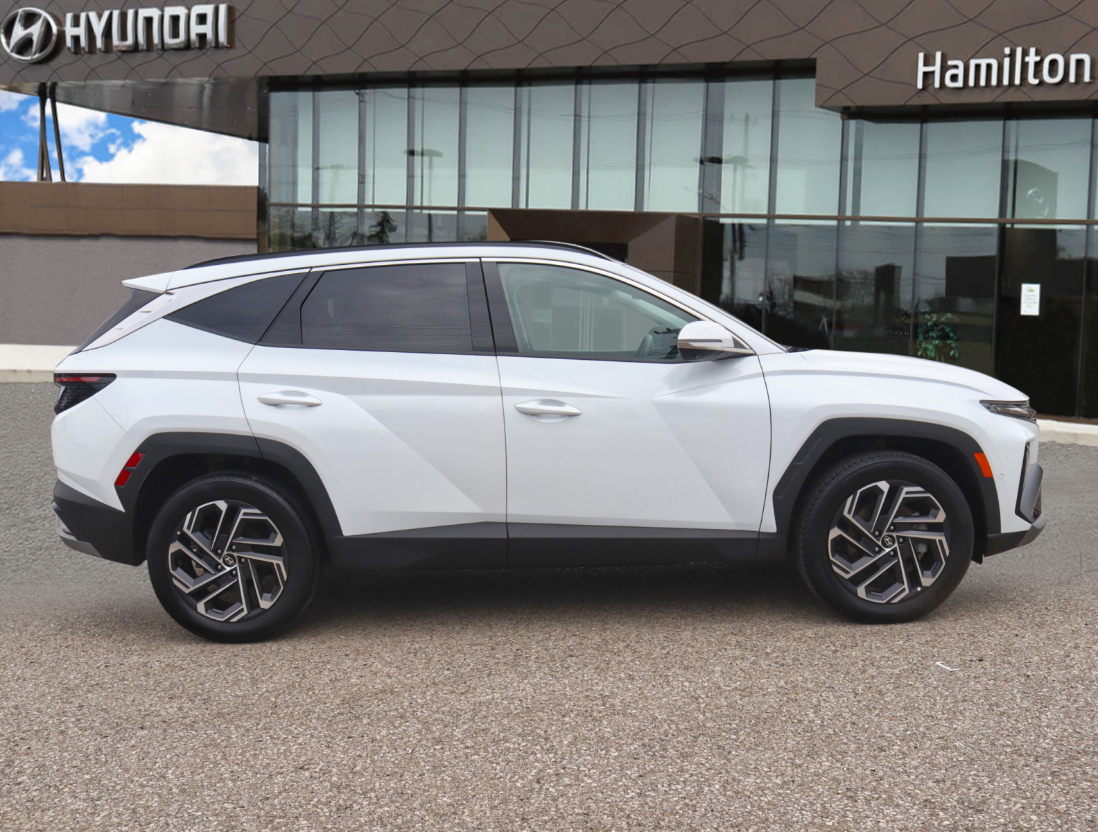 Hyundai Tucson Hybrid