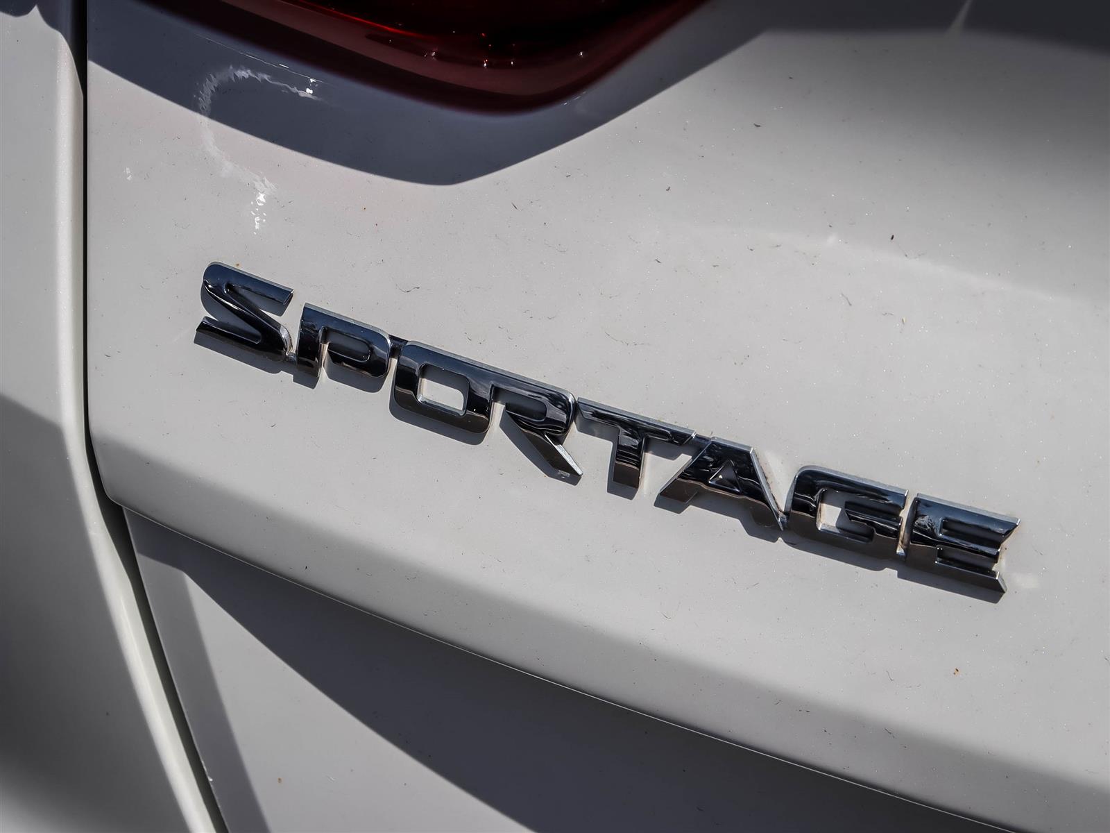 2022 Kia Sportage LX - Thumbnail 19