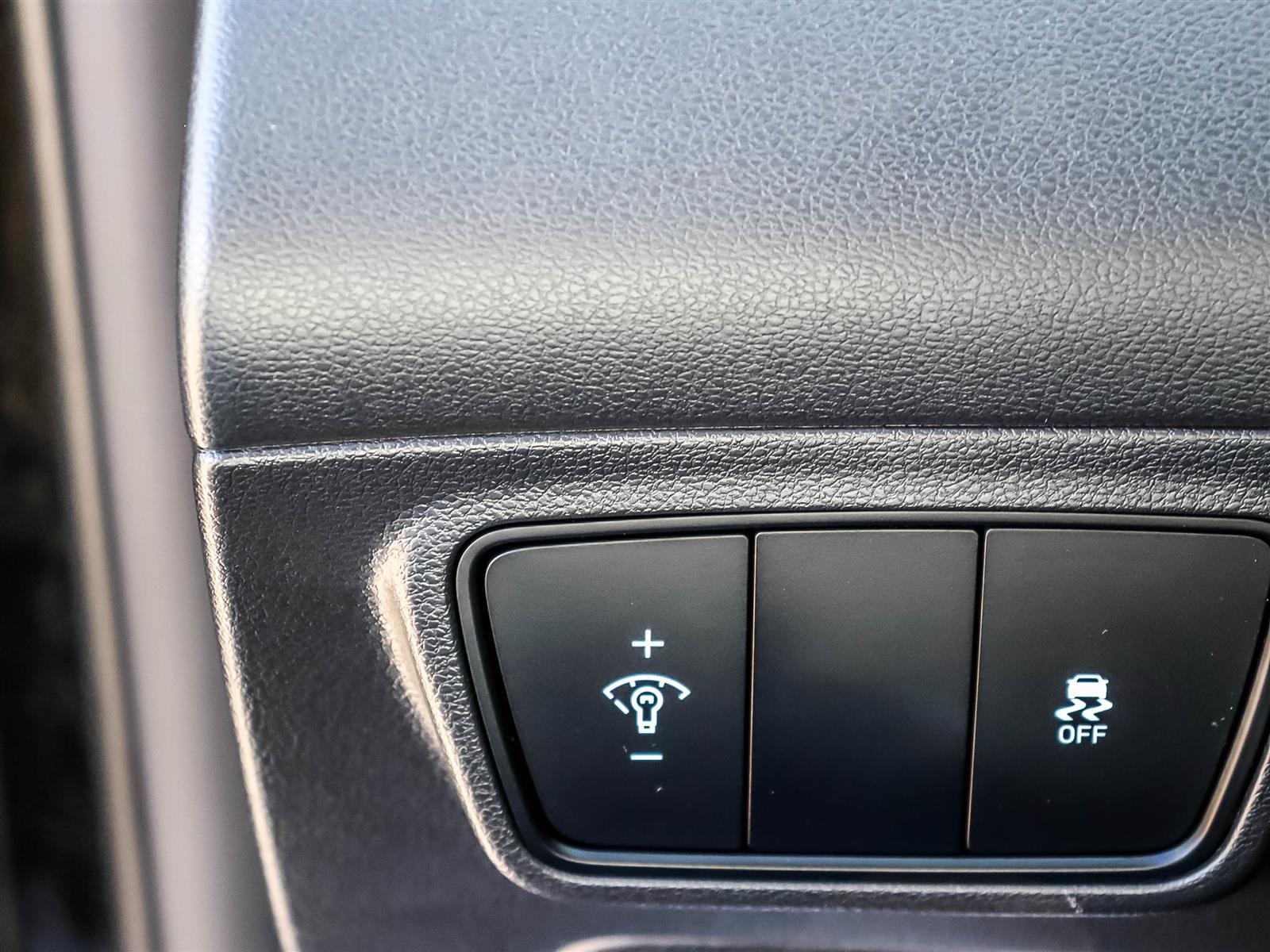 2023 Hyundai Tucson PREFERRED - Thumbnail 30