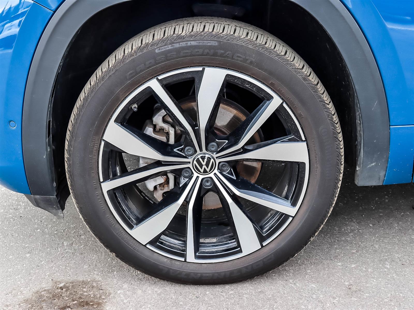 2025 Volkswagen Atlas EXECLINE - Thumbnail 23