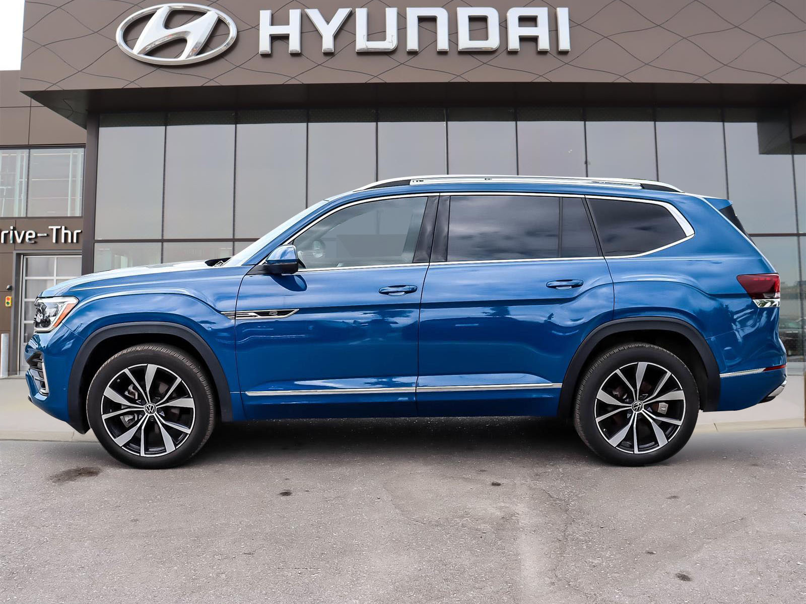 2025 Volkswagen Atlas EXECLINE - Thumbnail 5