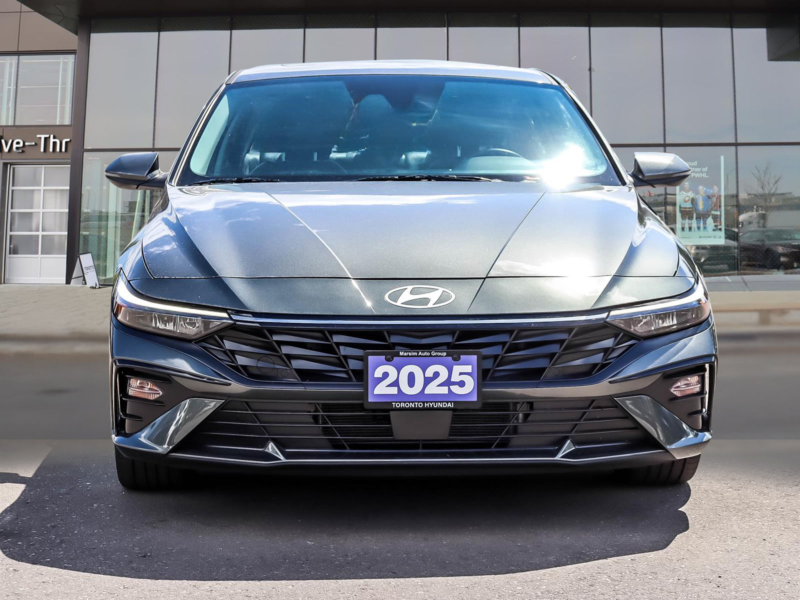 2025 Hyundai Elantra Hybrid LUXURY - Thumbnail 2