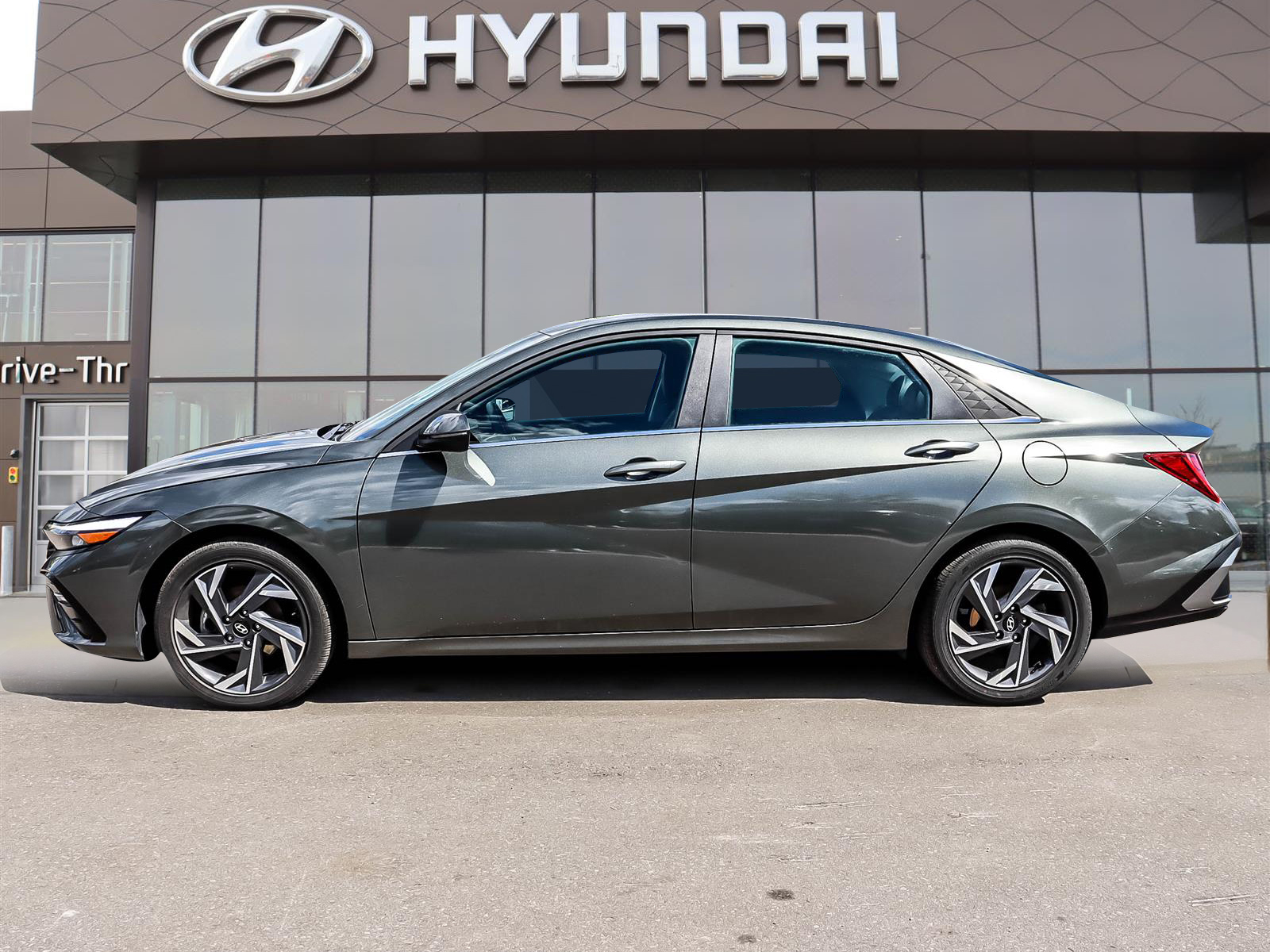2025 Hyundai Elantra Hybrid LUXURY - Thumbnail 5