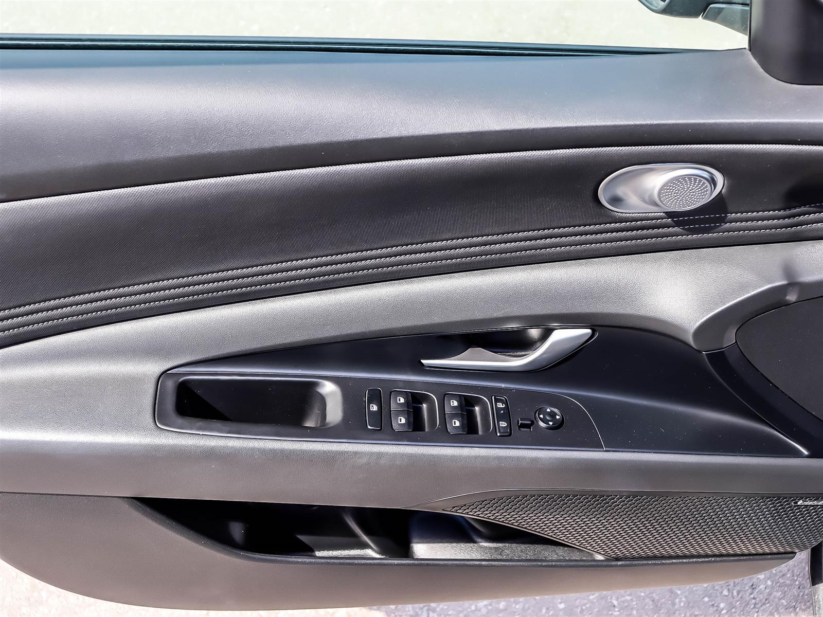 2025 Hyundai Elantra Hybrid LUXURY - Thumbnail 6