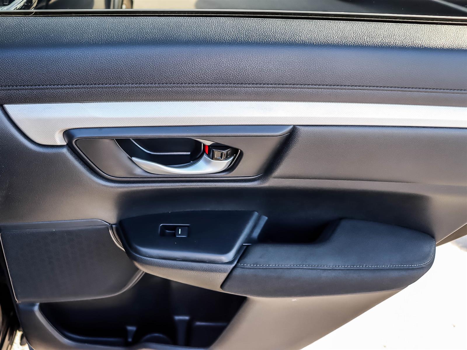 2020 Honda CR-V - Thumbnail 17