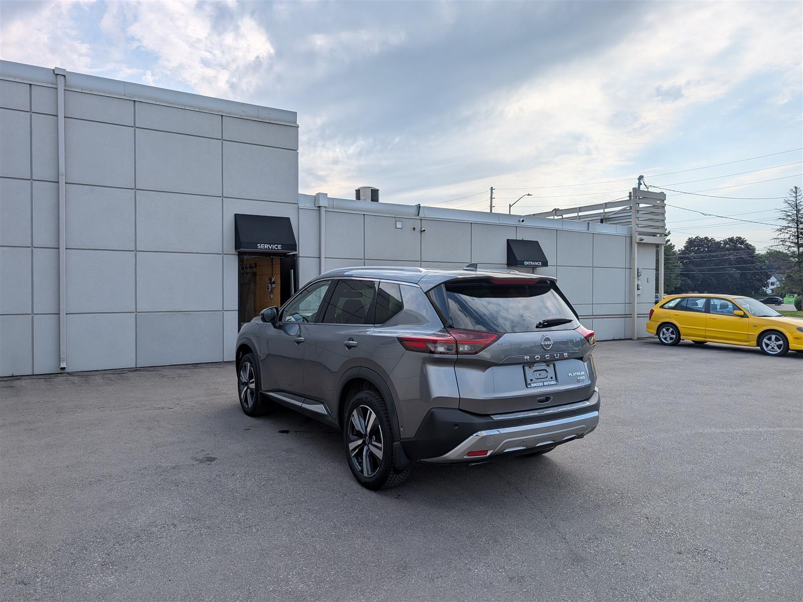 Nissan Rogue