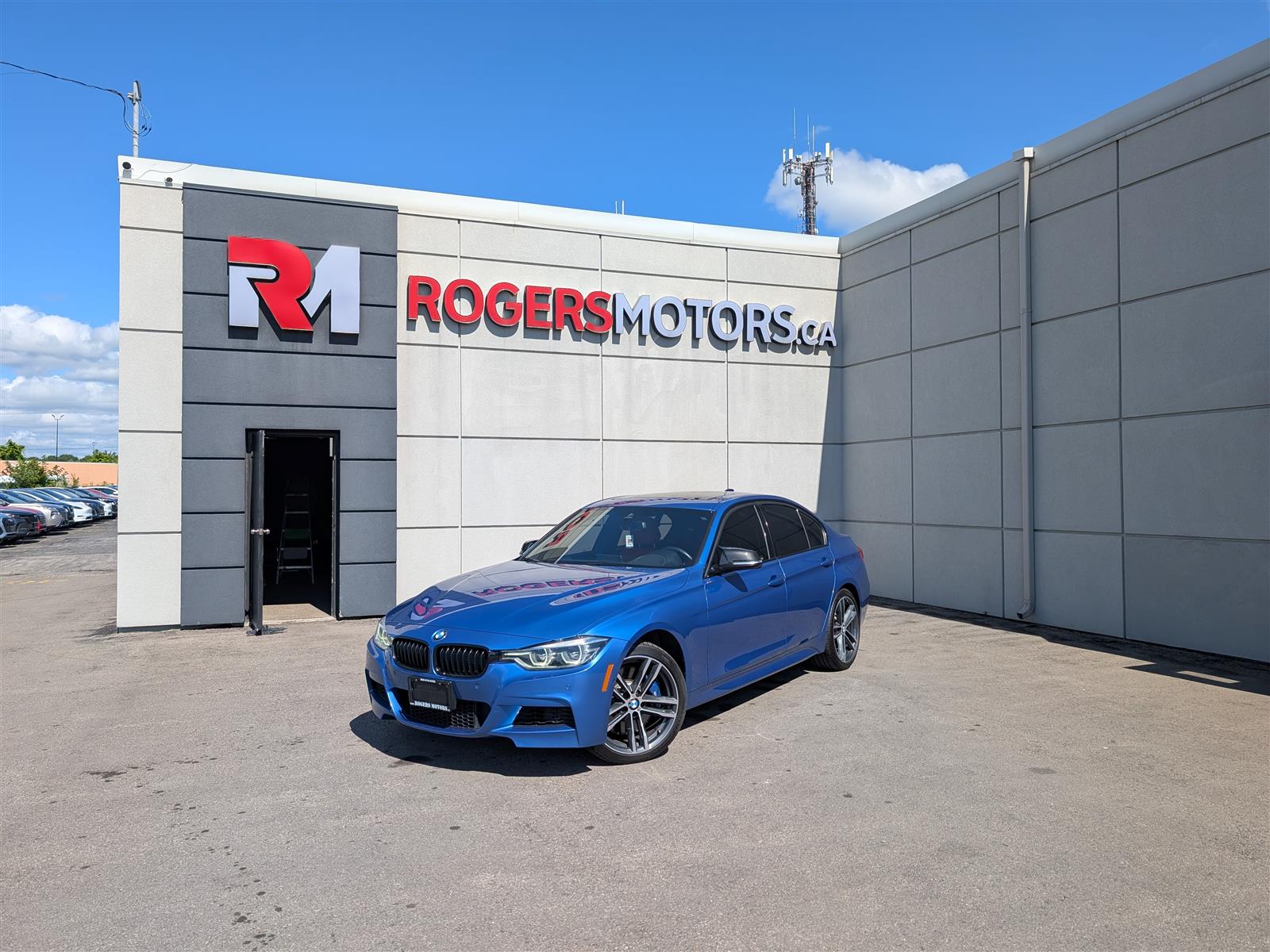 Blue 2018 BMW 3 Series Sedan All-Wheel Drive Automatic