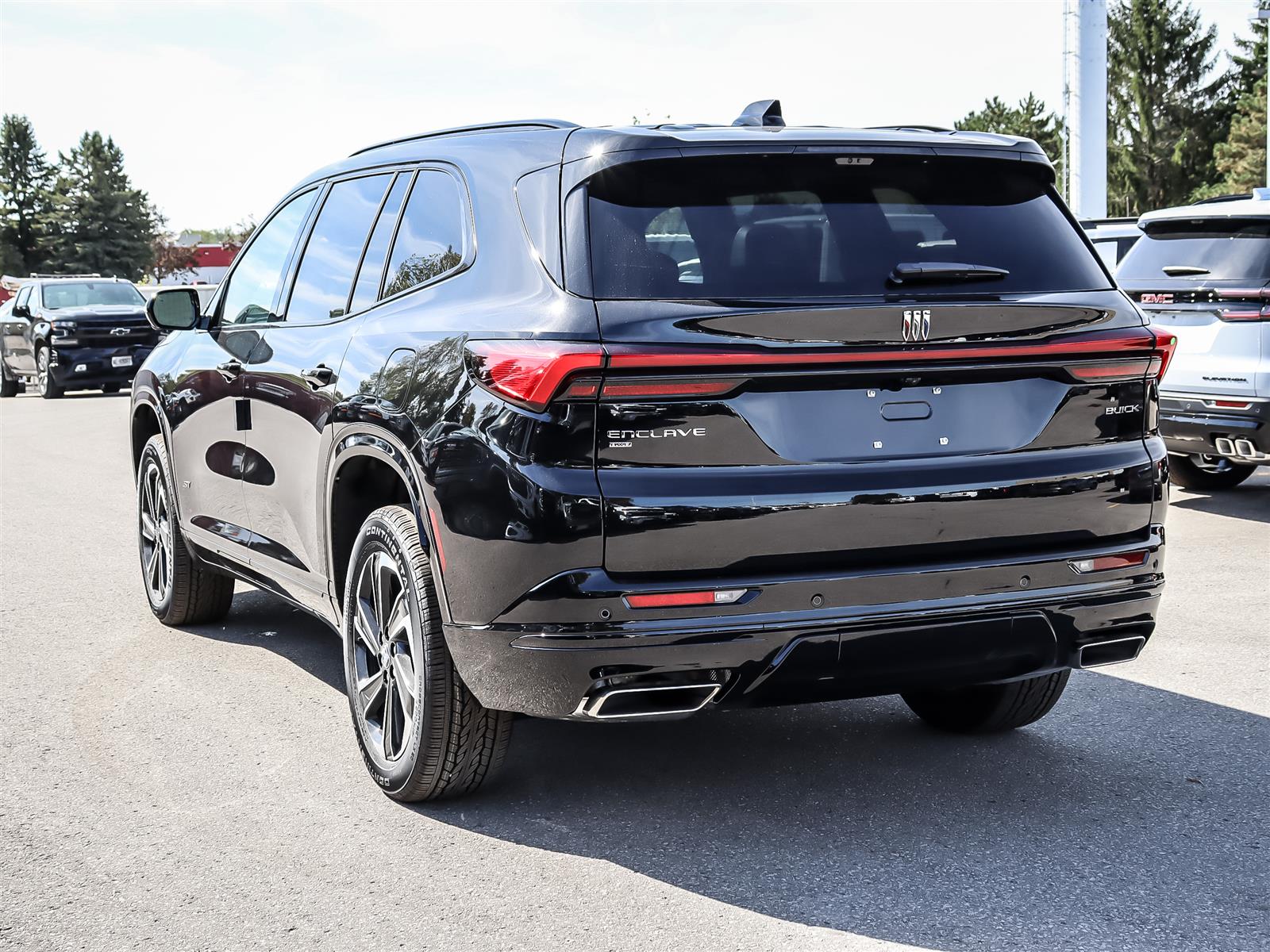 2026 Buick Enclave AWD 4dr Sport Touring - Thumbnail 6