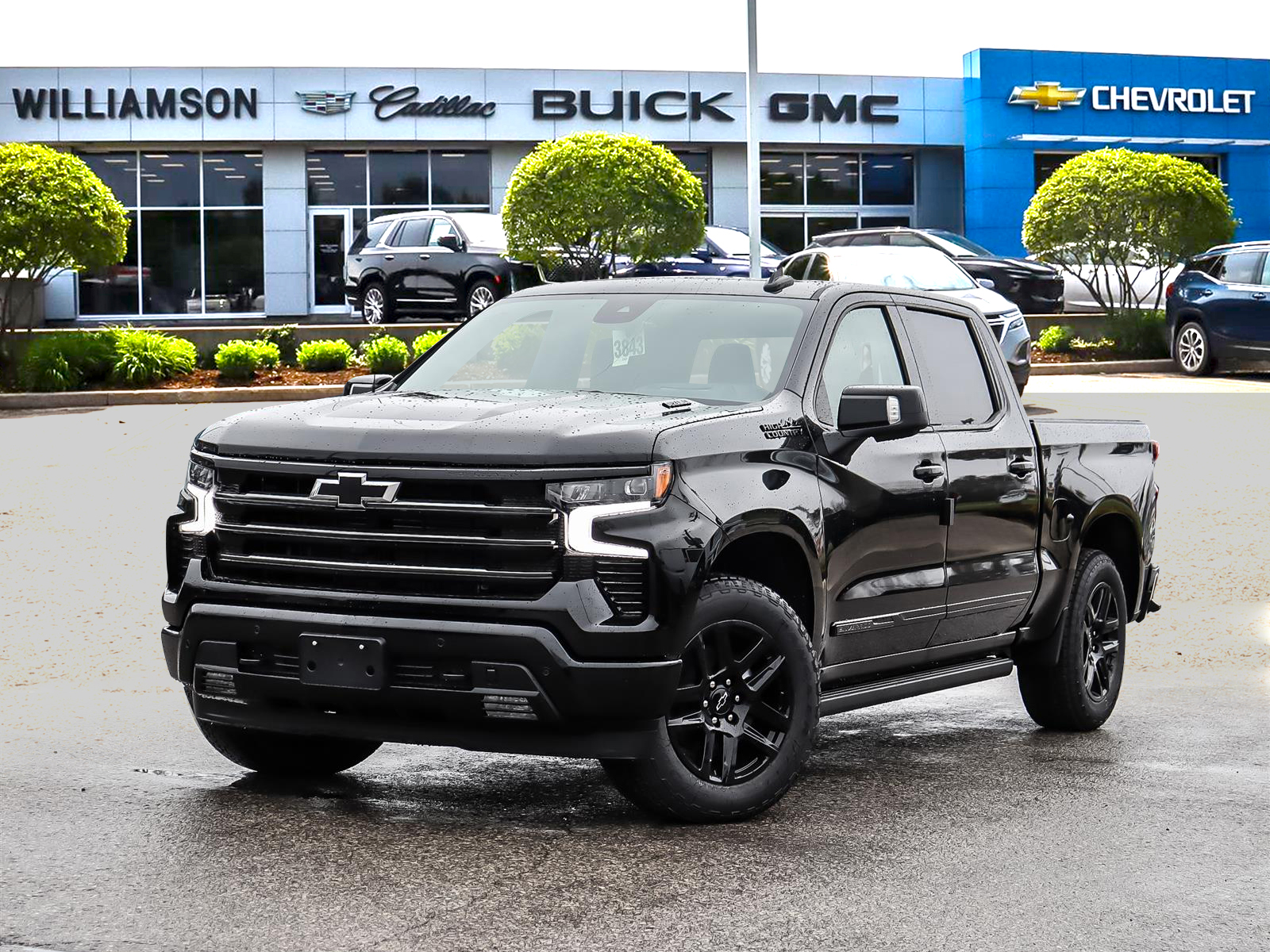 2026 Chevrolet Silverado 1500 Crew Cab Short Box 4-Wheel Drive High Country - Main View