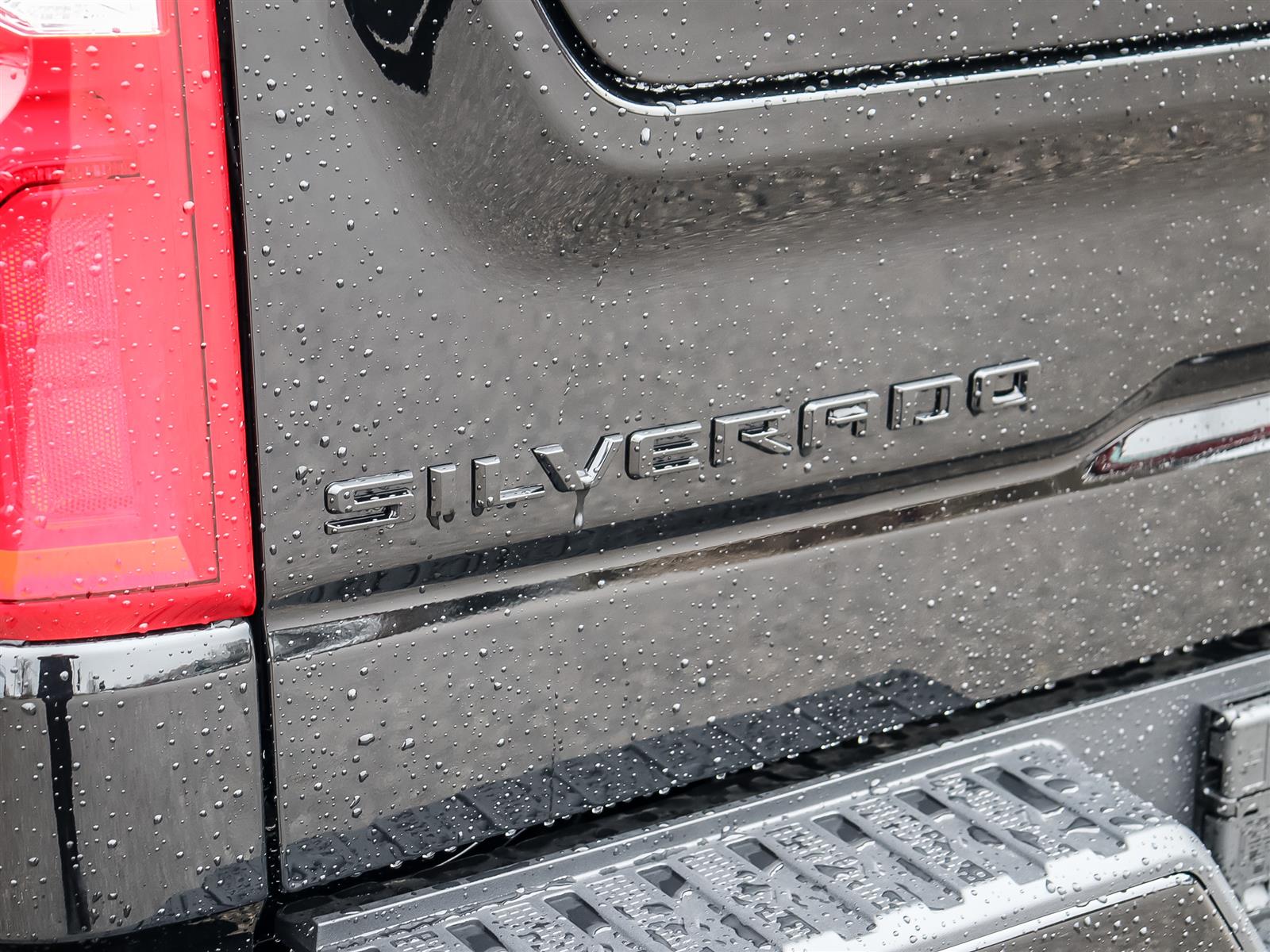 2026 Chevrolet Silverado 1500 Crew Cab Short Box 4-Wheel Drive High Country - Thumbnail 22