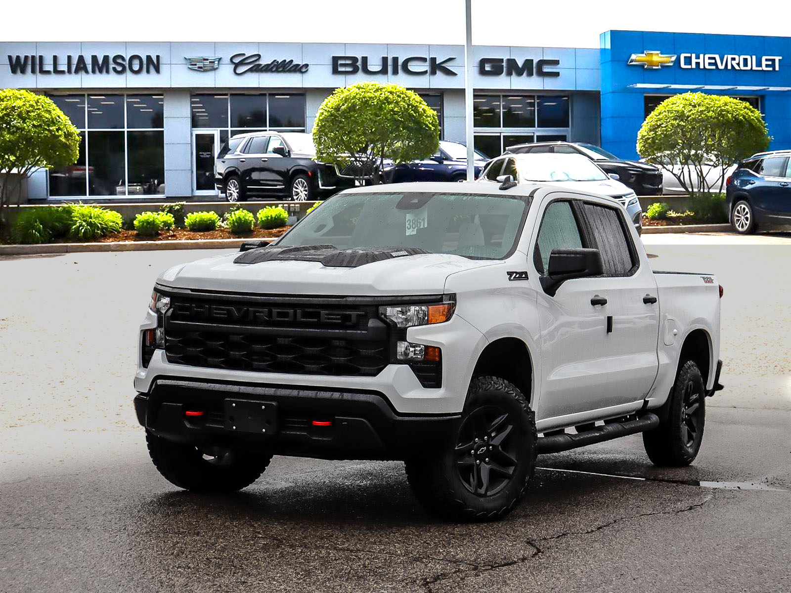 2026 Chevrolet Silverado 1500 Crew Cab Short Box 4-Wheel Drive Custom Trail Boss - Main View