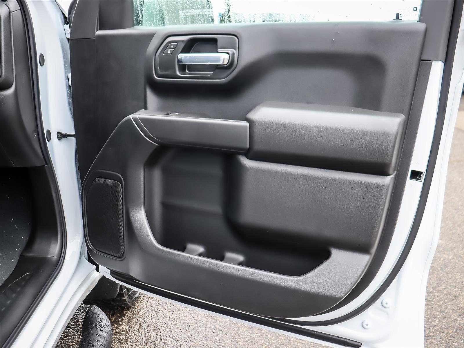 2026 Chevrolet Silverado 1500 Crew Cab Short Box 4-Wheel Drive Custom Trail Boss - Thumbnail 18