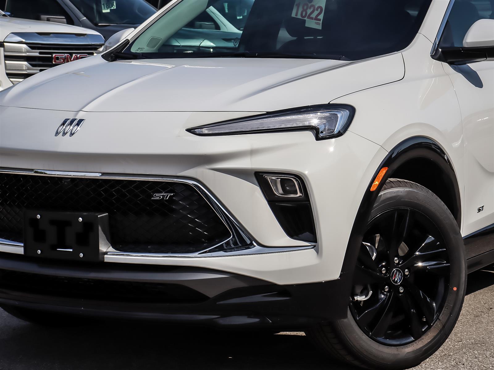 2026 Buick Encore GX Sport Touring AWD - Thumbnail 2