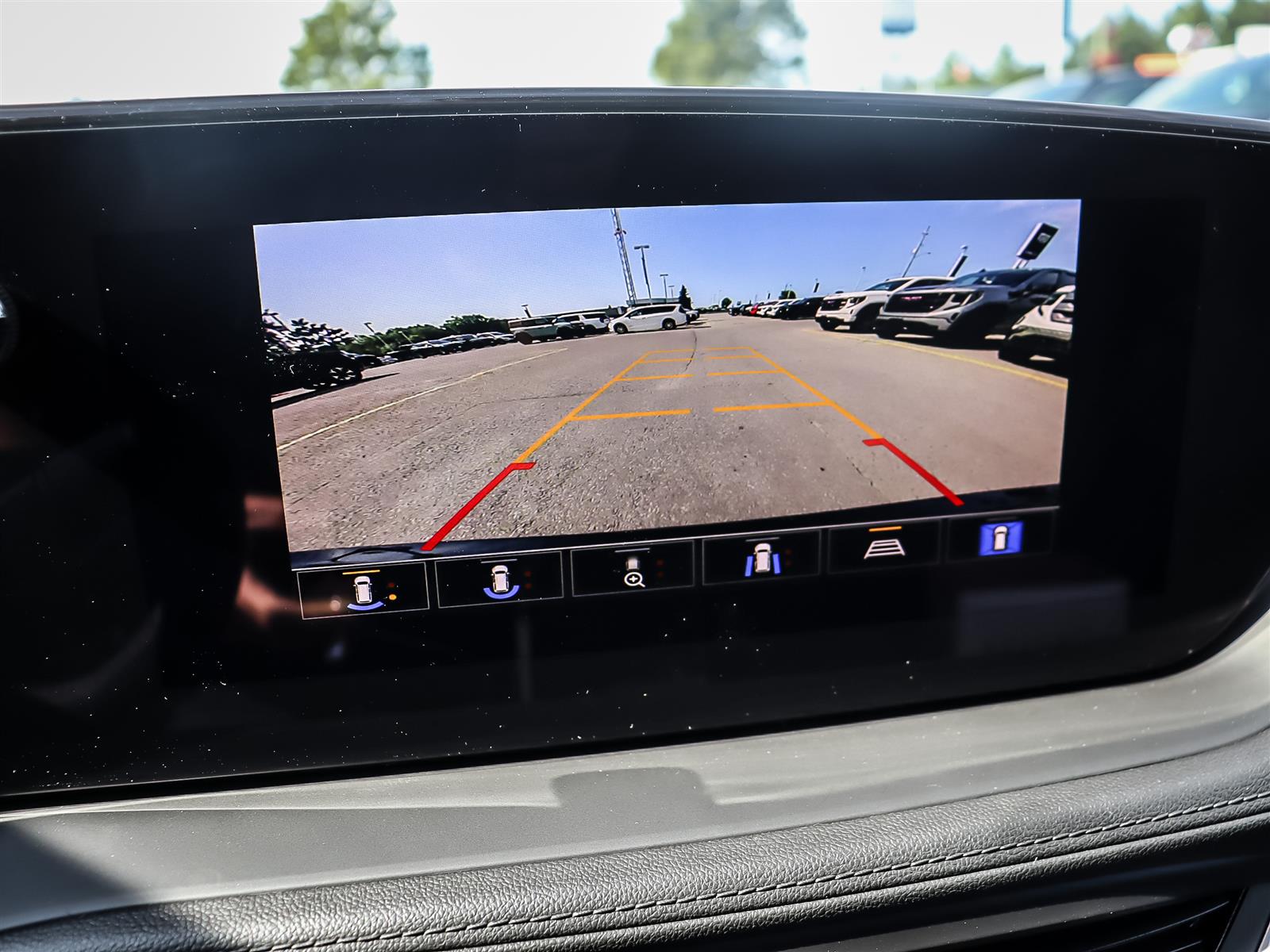 2026 Buick Encore GX Sport Touring AWD - Thumbnail 23