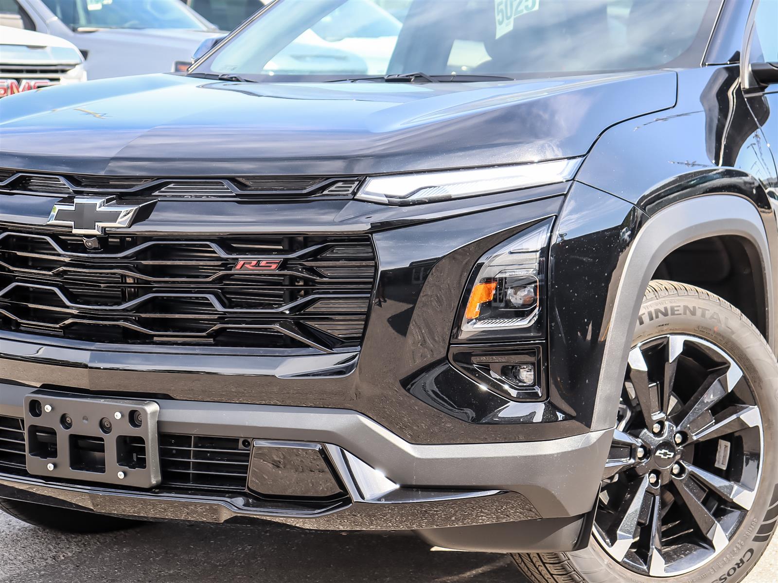 2027 Chevrolet Equinox AWD RS - Thumbnail 2