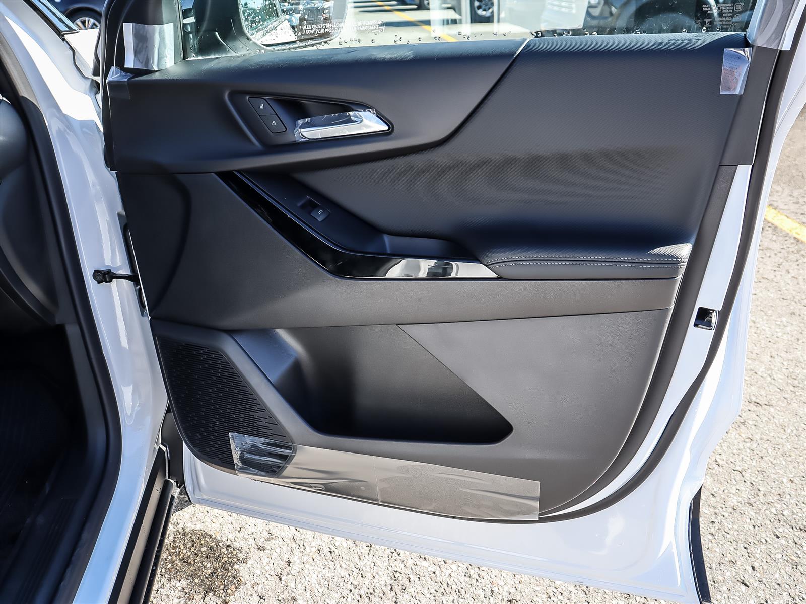 2027 Chevrolet Equinox AWD LT - Thumbnail 18