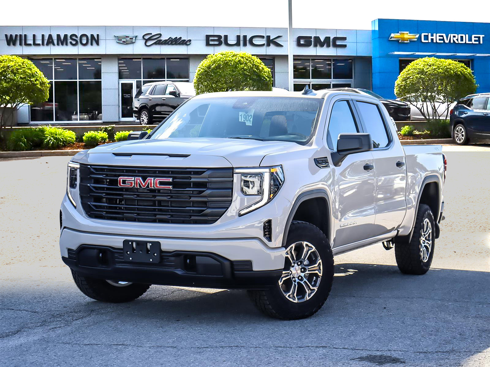2026 GMC Sierra 1500 Crew Cab Short Box 4-Wheel Drive Pro - Main View