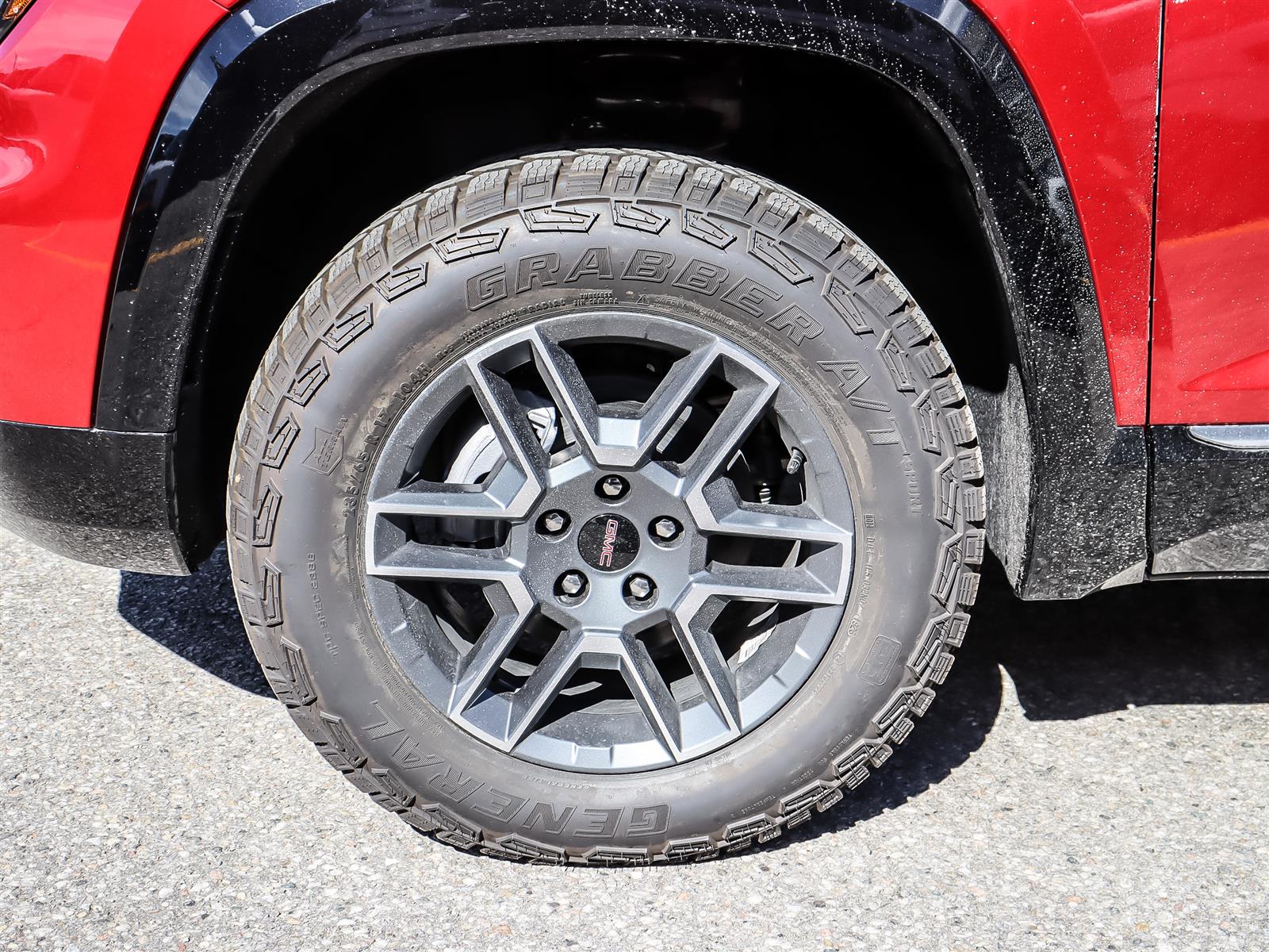 2027 GMC Terrain AWD AT4 - Thumbnail 17
