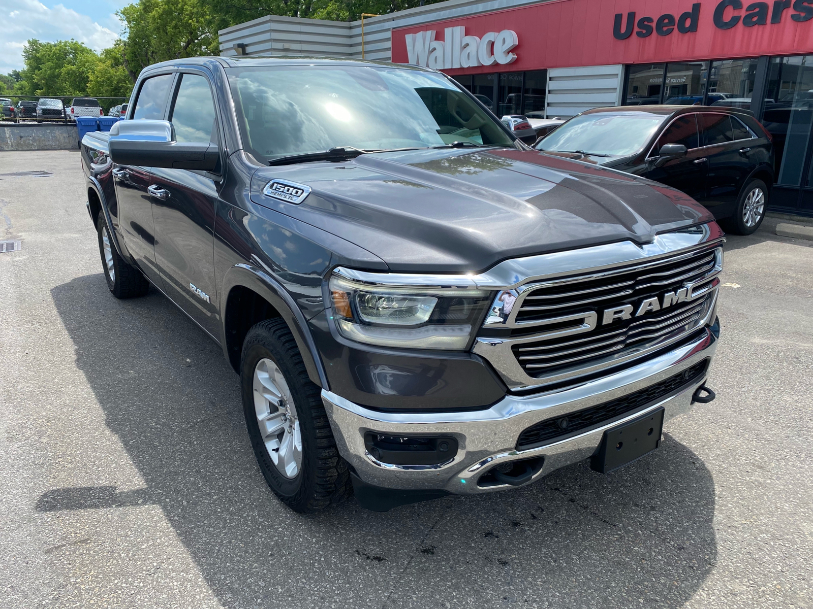Gray 2019 RAM 1500 Laramie Crew Cab 4WD Pickup Truck Four-Wheel Drive Automatic