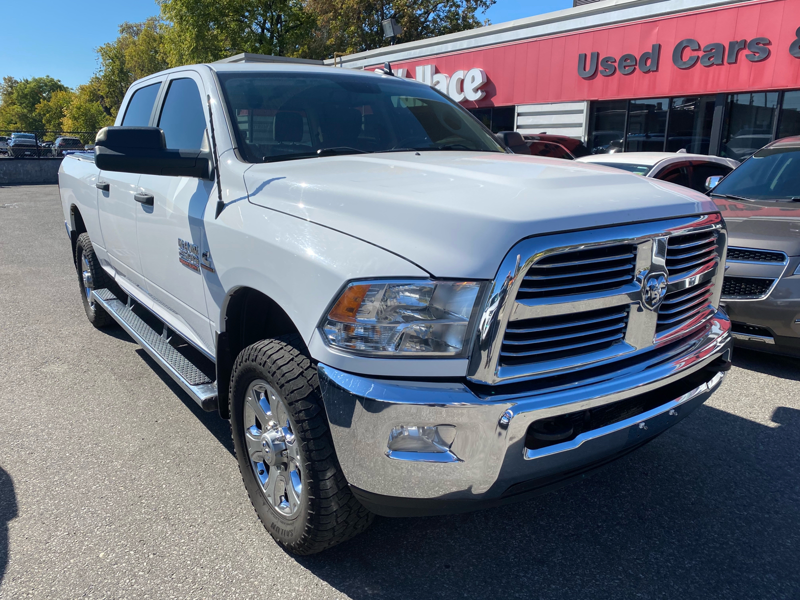 2018 Ram 2500 SLT | Crew Cab | 4X4 | Sunroof | Cummins Diesel - Main View