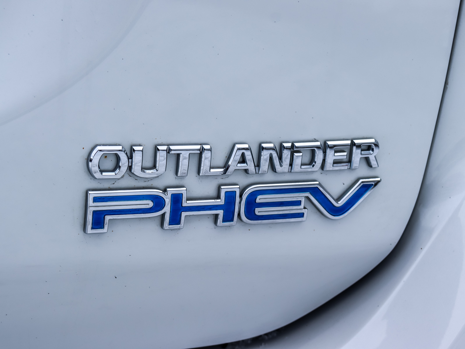 2018 Mitsubishi Outlander21