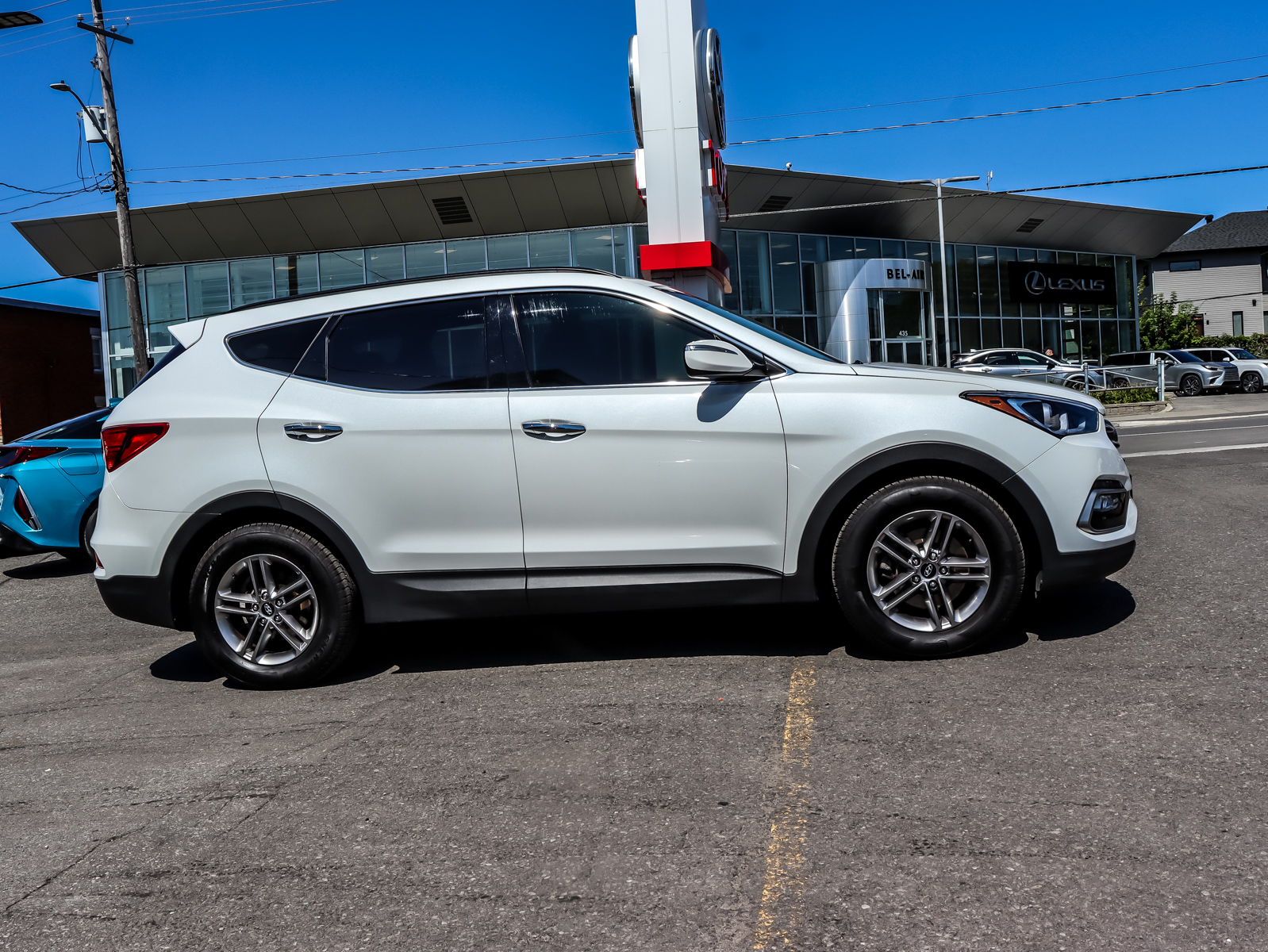 2017 Hyundai Santa Fe5